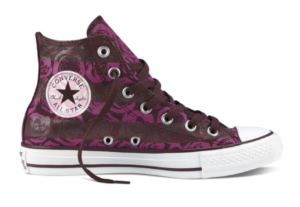 Star print sale converse