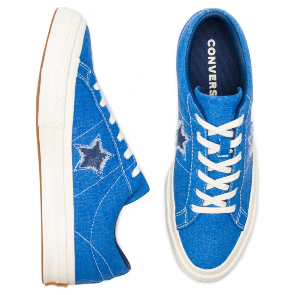 Converse ones 2025